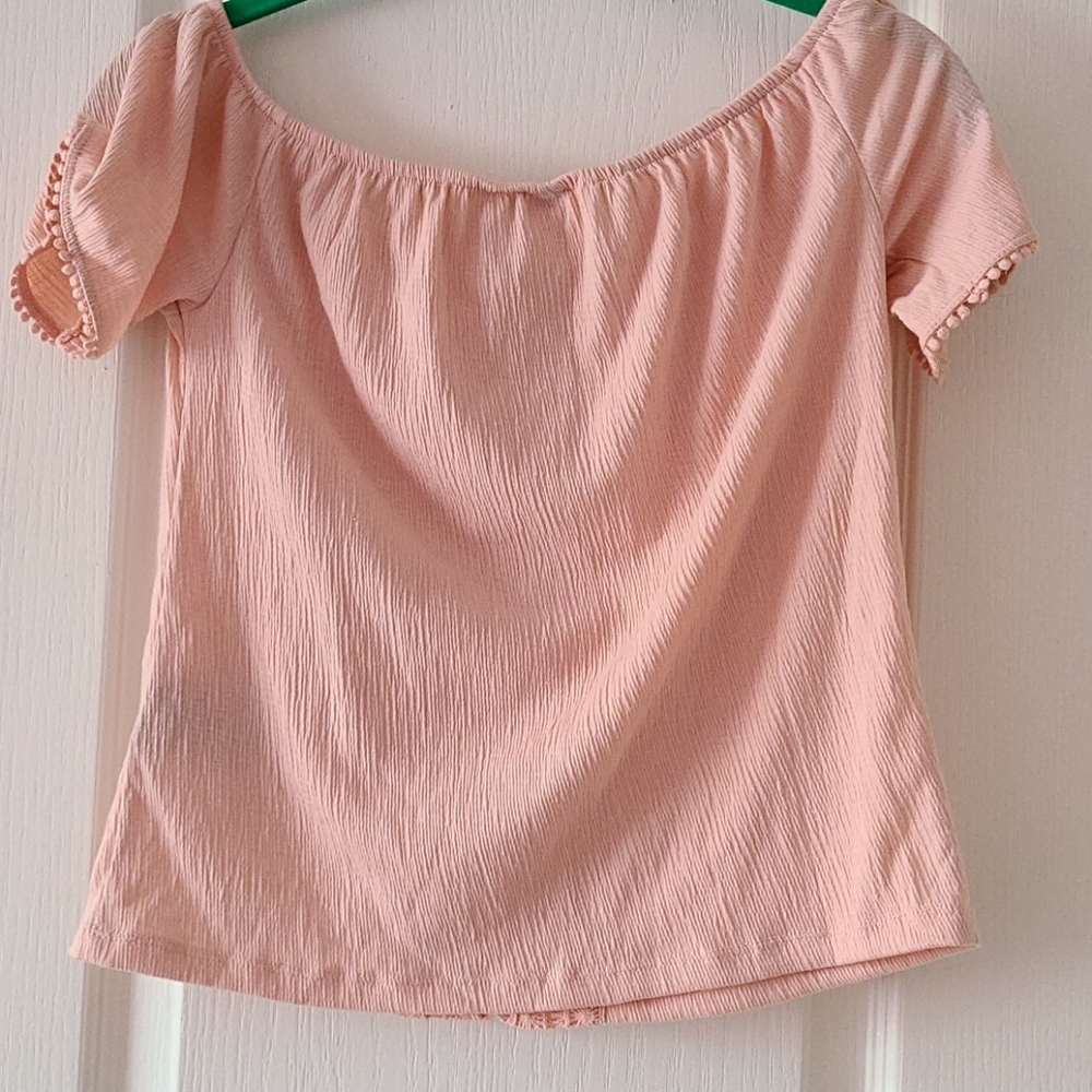 H&M Divided Ladies short sleeve blouse - Picture 3 of 3